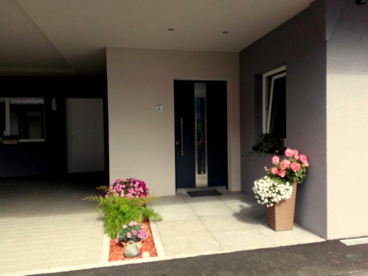 Alpine Appartement Oetz Exterior photo